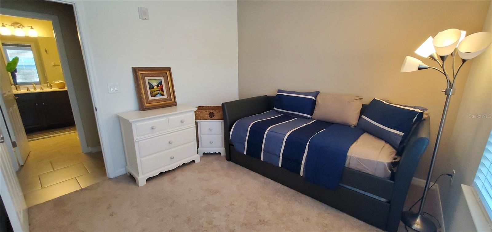 Image 19 of 48 For 4243 Expedition Way 4243