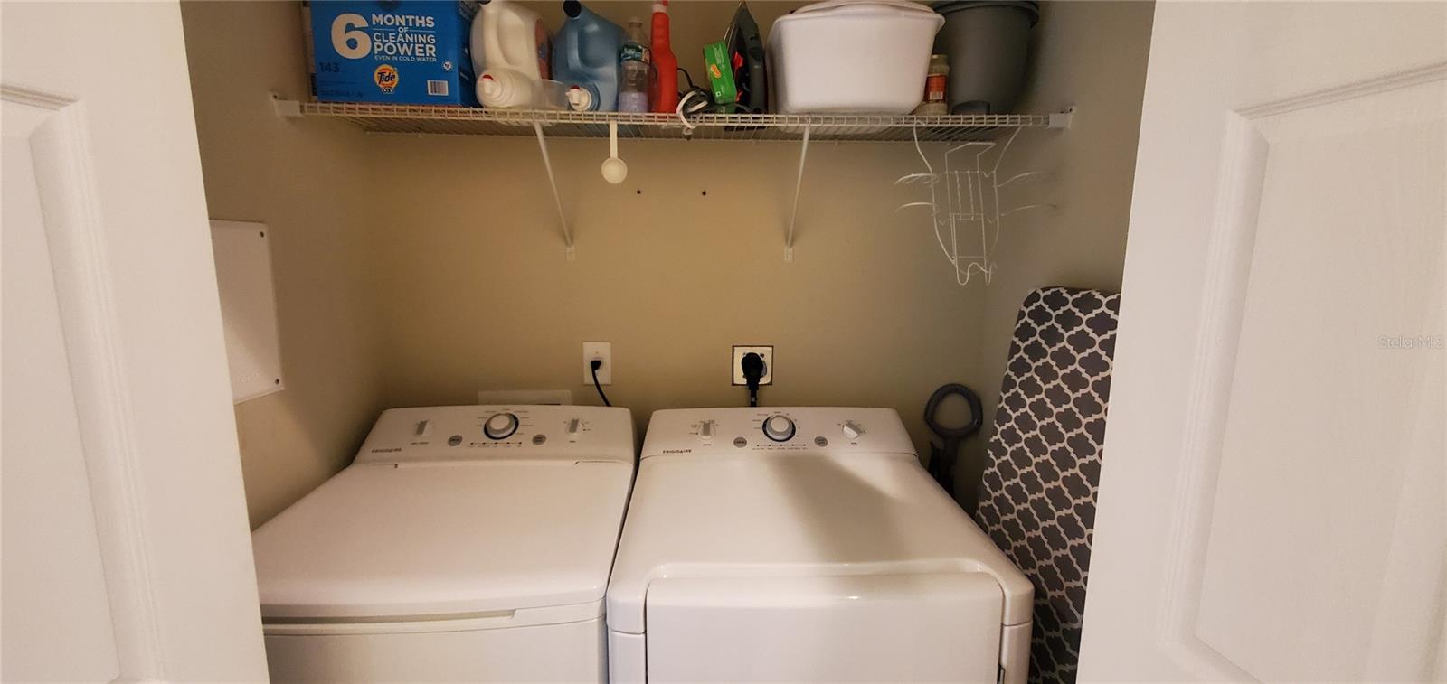 Image 24 of 48 For 4243 Expedition Way 4243