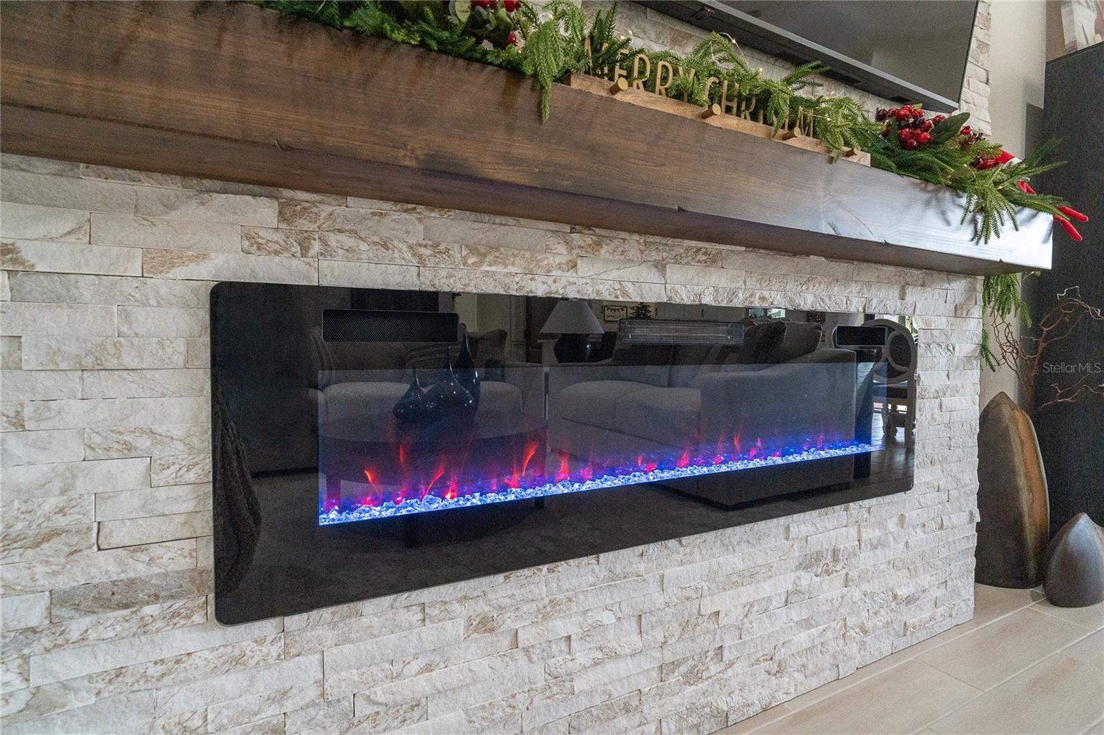 Image 12 of 52 For 2440 Cliff Street