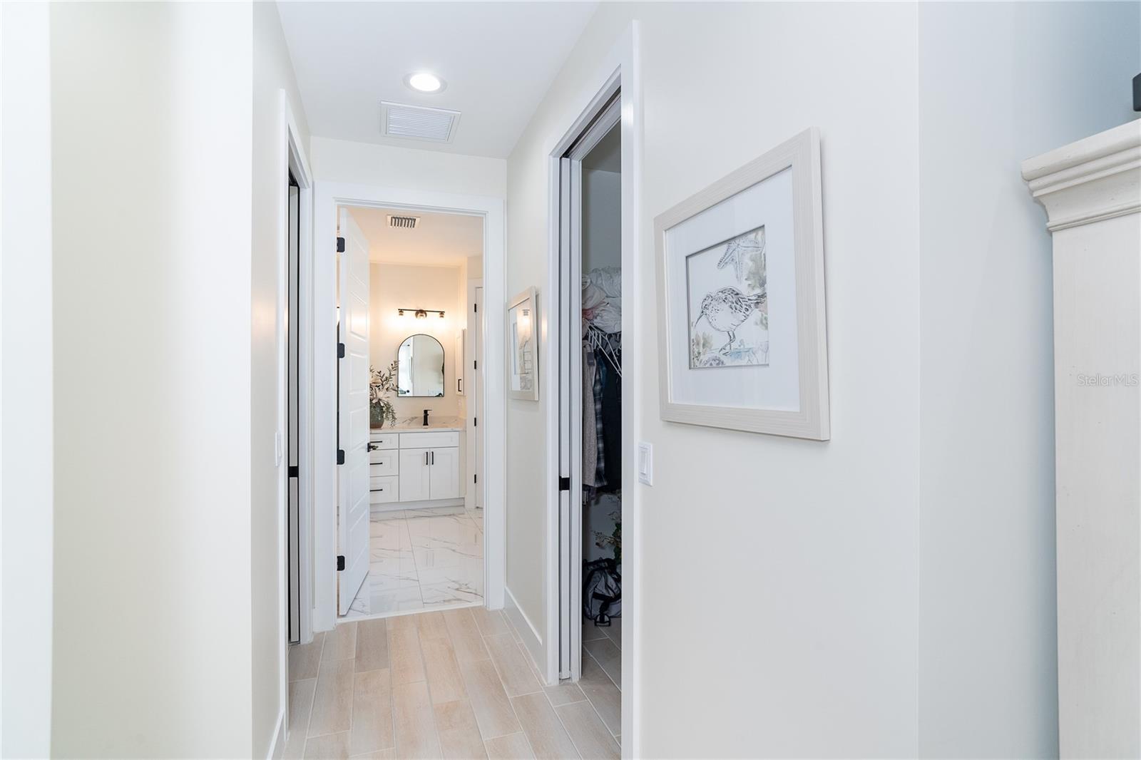 Image 39 of 52 For 2440 Cliff Street