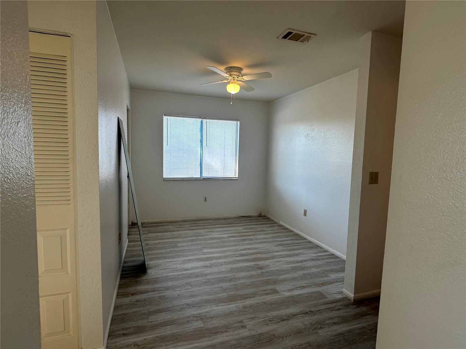 Image 3 of 15 For 8100 Pickwick Road