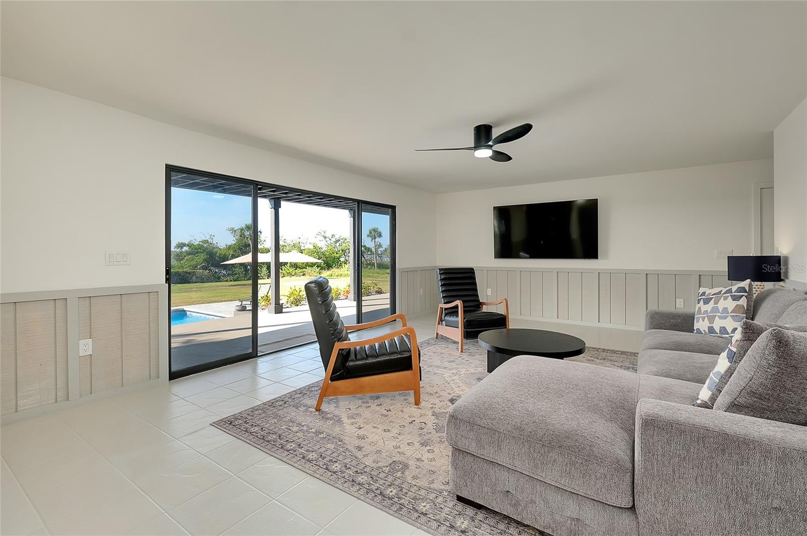 Image 27 of 48 For 1089 Bayshore Drive