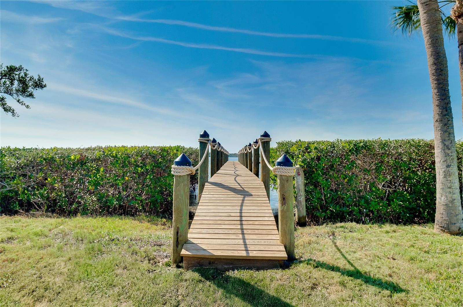 Image 38 of 48 For 1089 Bayshore Drive