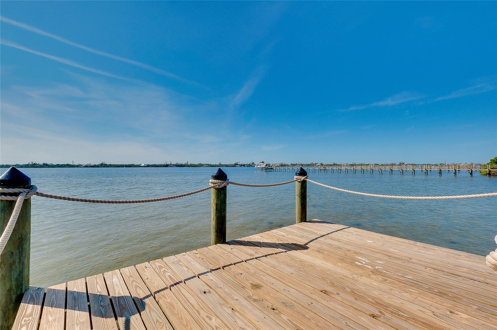 Image 41 of 48 For 1089 Bayshore Drive