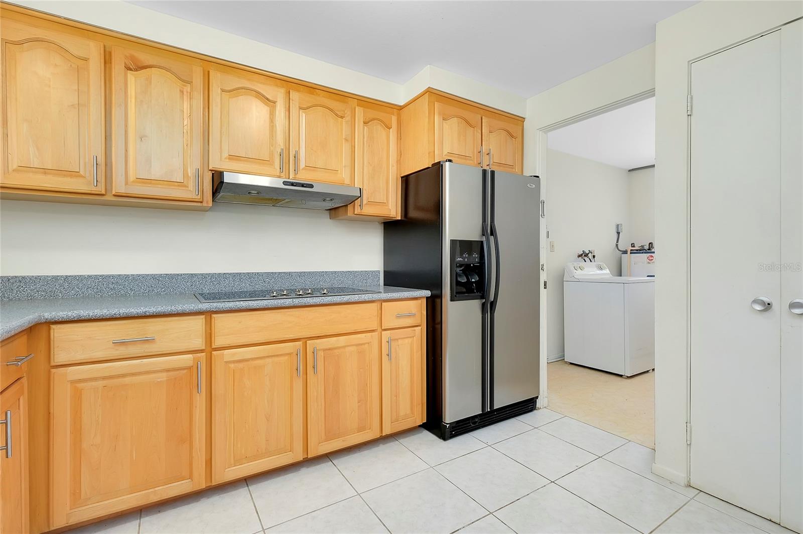 Image 14 of 42 For 114 Venice East Boulevard