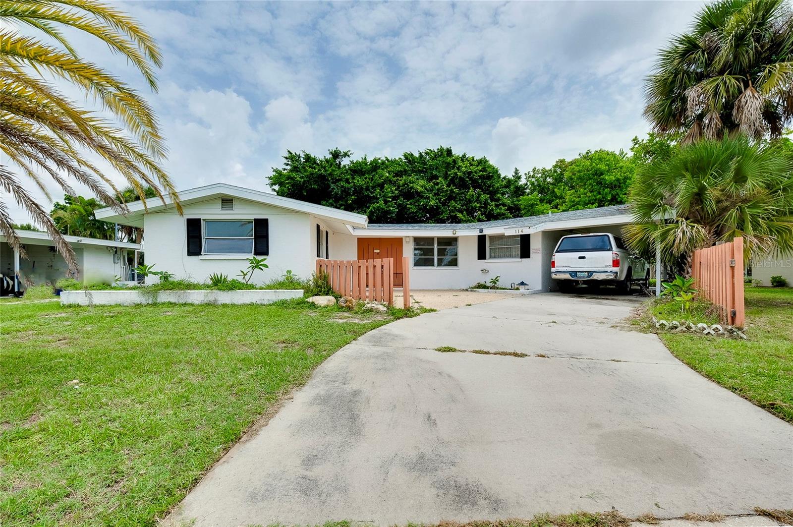 Image 33 of 42 For 114 Venice East Boulevard