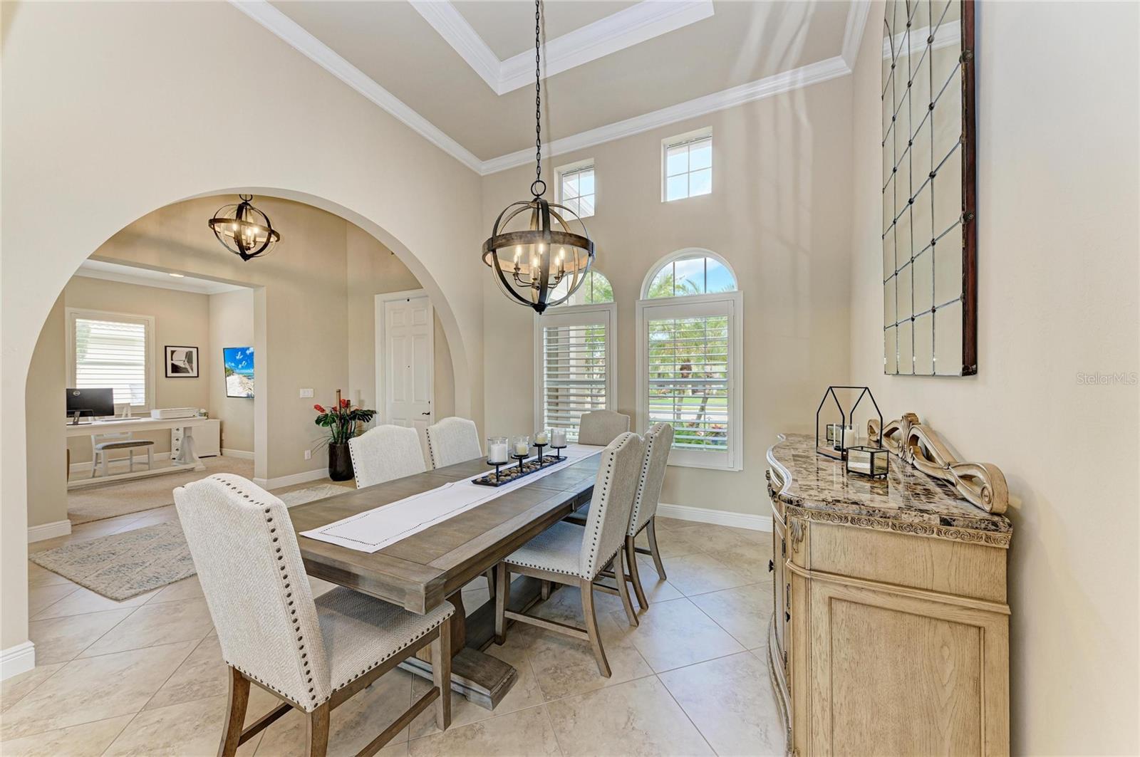 Image 12 of 96 For 293 Martellago Drive