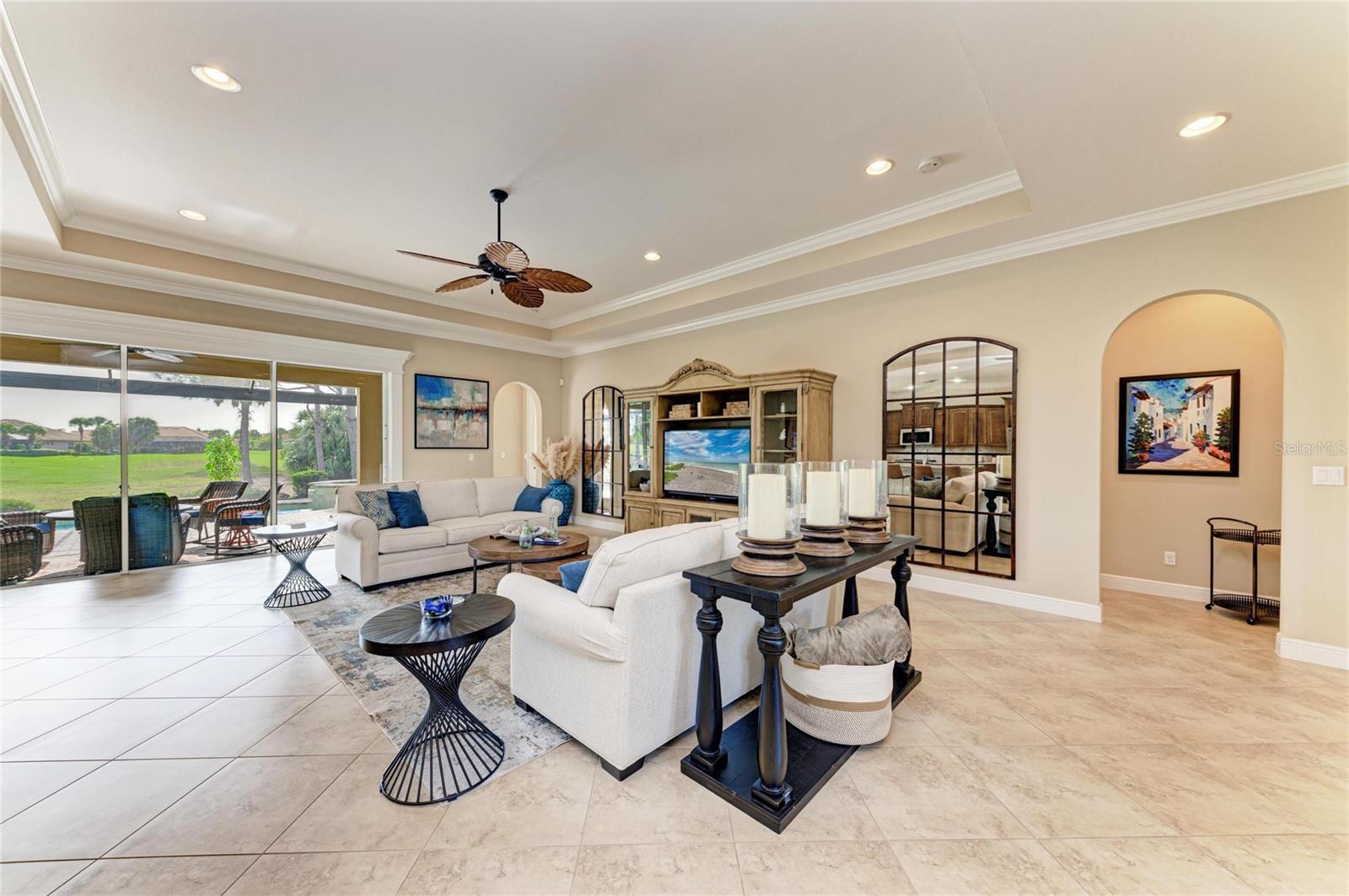 Image 15 of 96 For 293 Martellago Drive