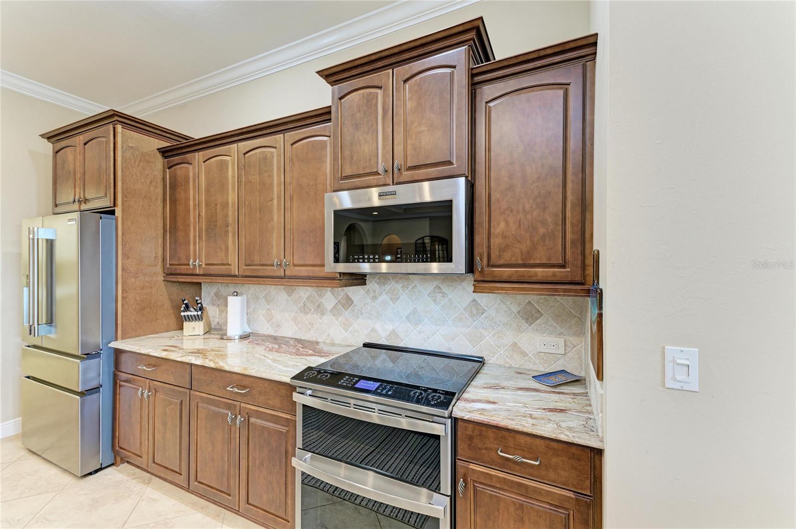 Image 24 of 96 For 293 Martellago Drive