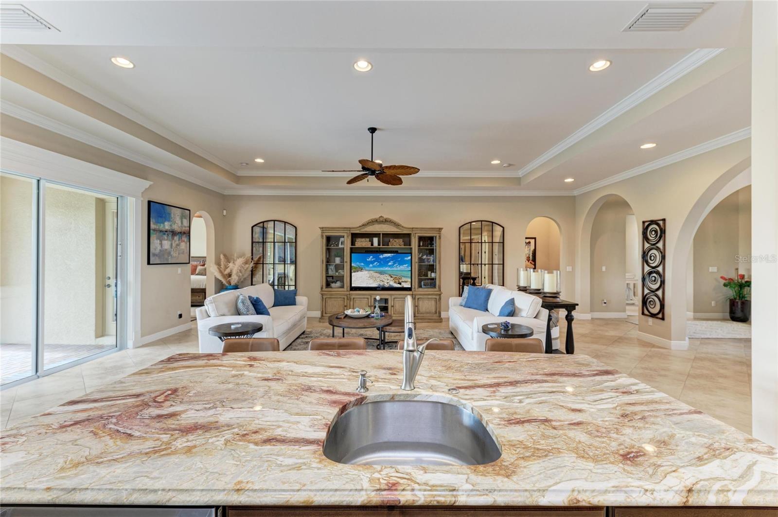 Image 26 of 96 For 293 Martellago Drive