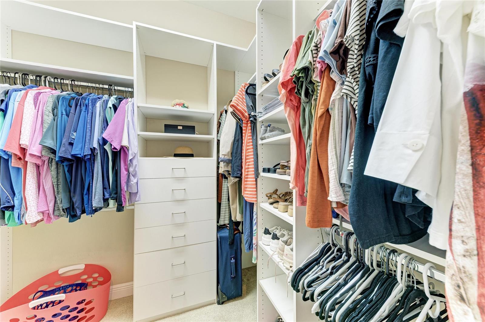 Image 35 of 96 For 293 Martellago Drive