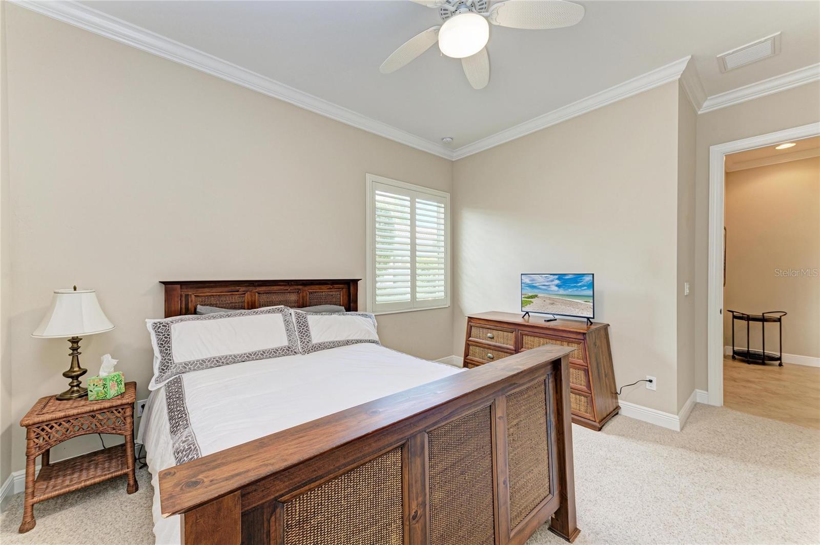 Image 41 of 96 For 293 Martellago Drive