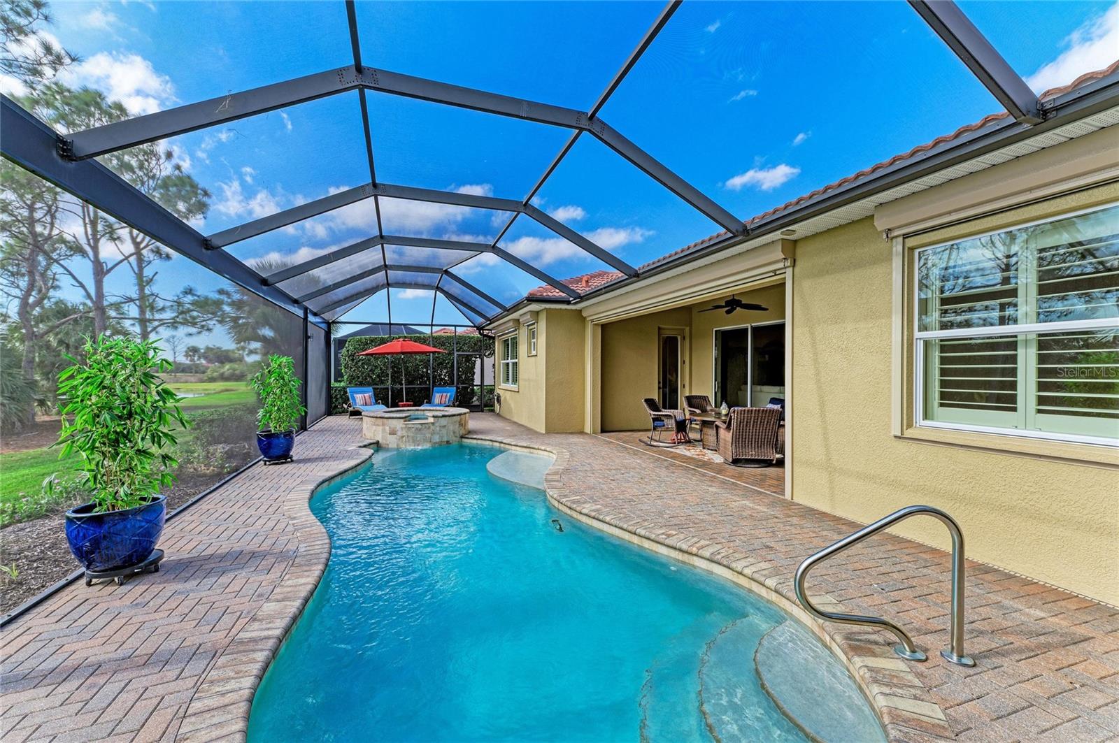 Image 52 of 96 For 293 Martellago Drive