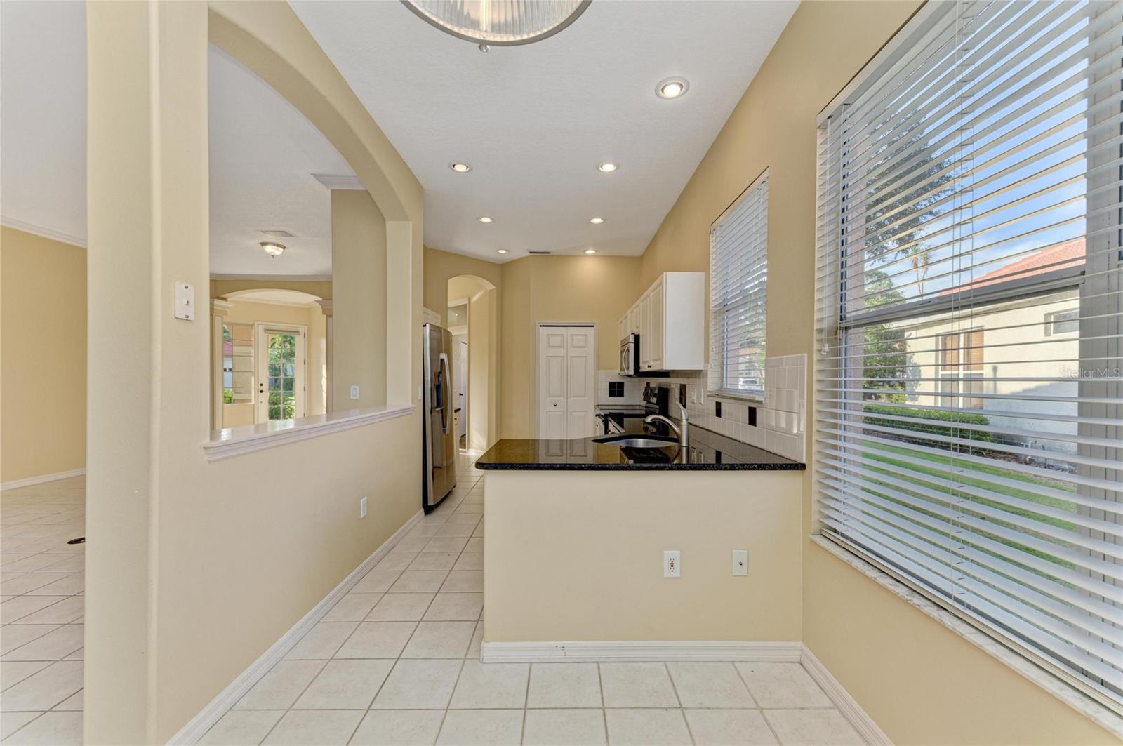 Image 21 of 91 For 5098 Hanging Moss Lane