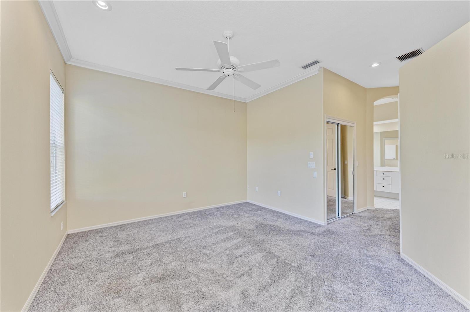 Image 29 of 91 For 5098 Hanging Moss Lane