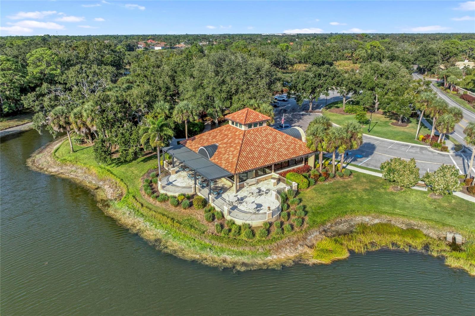 Image 73 of 91 For 5098 Hanging Moss Lane