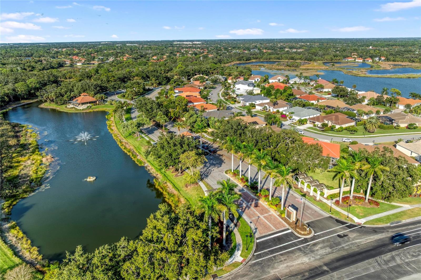 Image 75 of 91 For 5098 Hanging Moss Lane