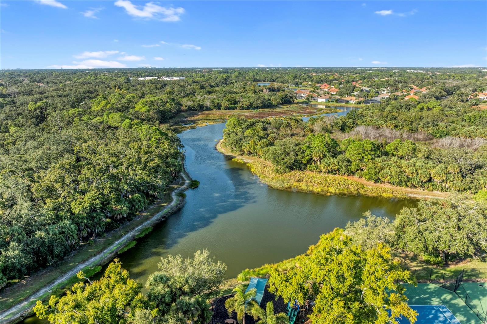 Image 76 of 91 For 5098 Hanging Moss Lane