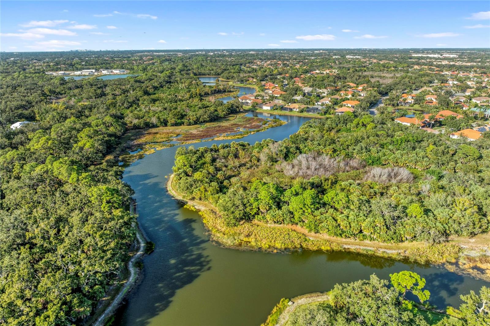 Image 77 of 91 For 5098 Hanging Moss Lane