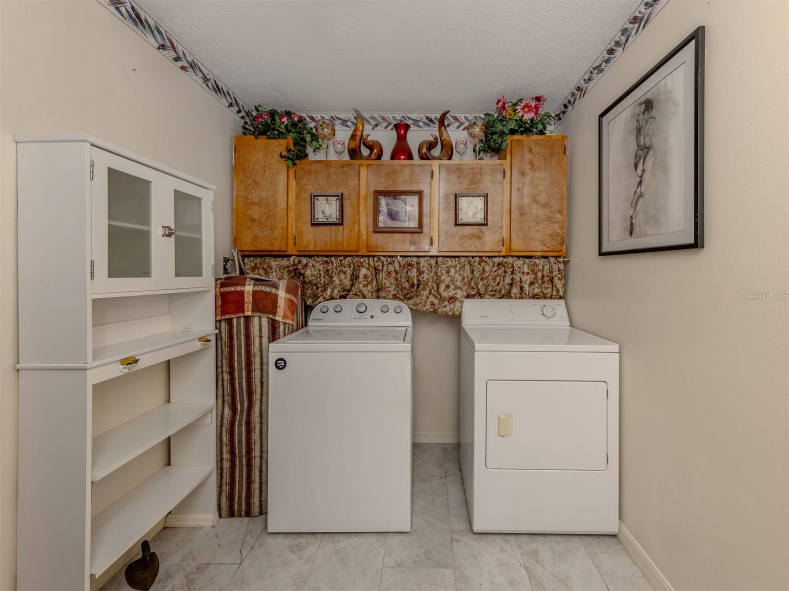 Image 13 of 36 For 1028 Lillian Street