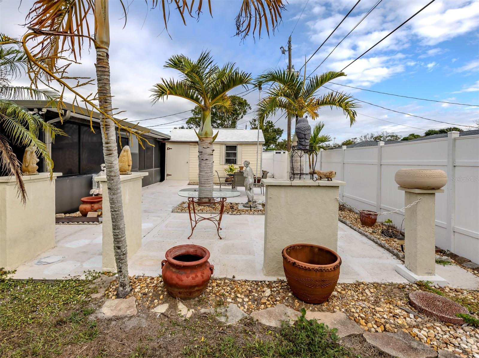 Image 20 of 36 For 1028 Lillian Street