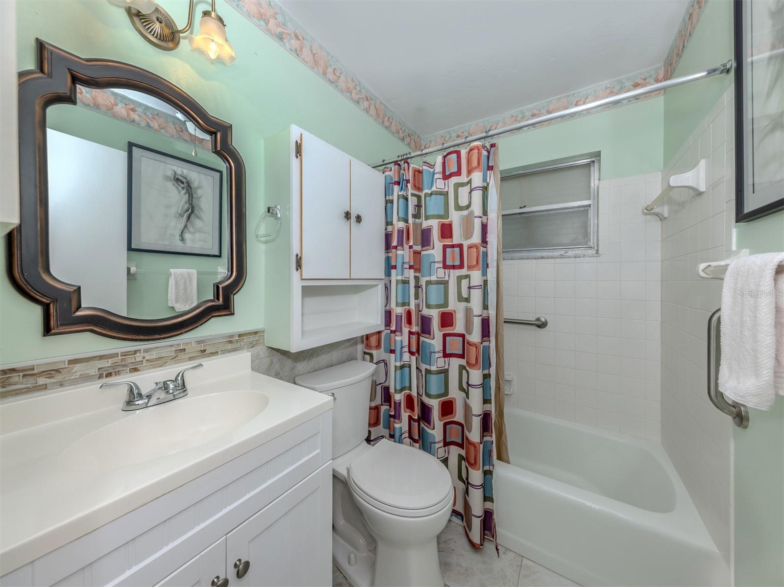 Image 6 of 36 For 1028 Lillian Street