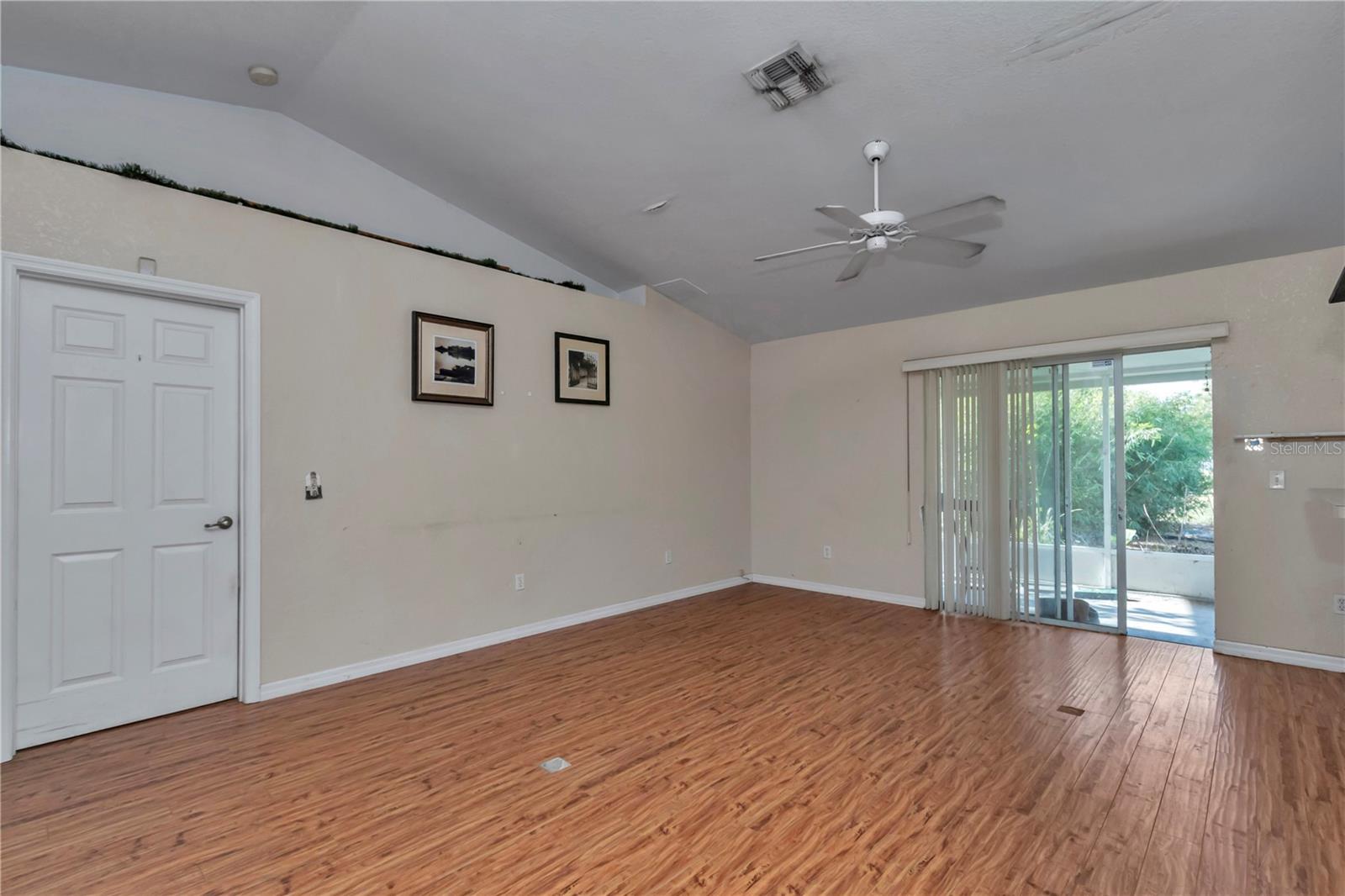 Image 7 of 29 For 4 Hemlock Terrace Course