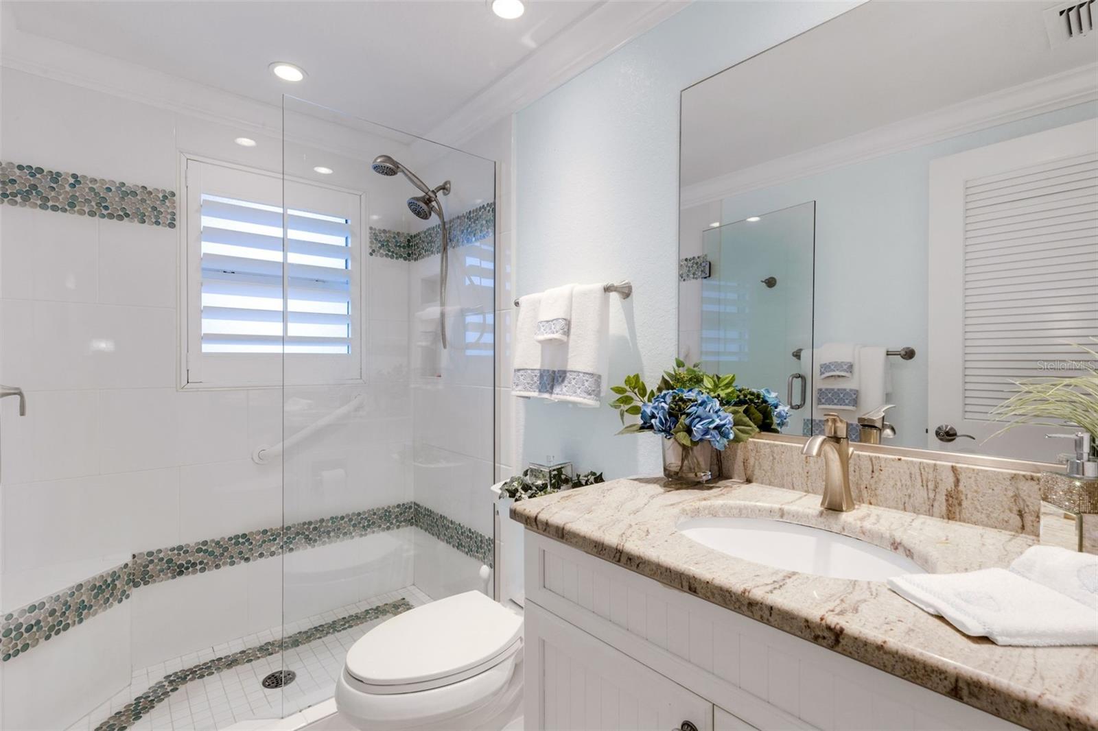 Image 23 of 34 For 109 The Esplanade S 202