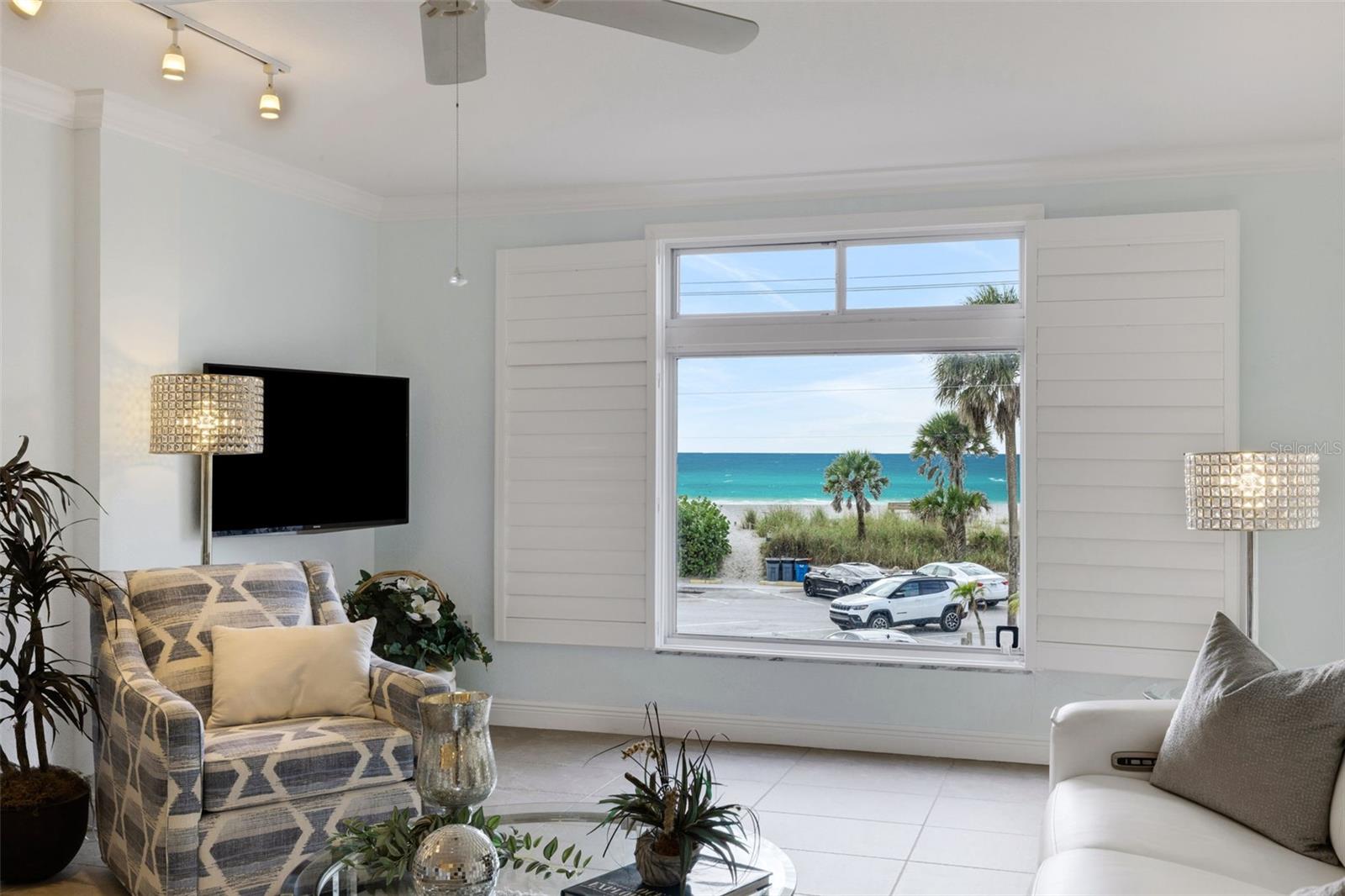 Image 5 of 34 For 109 The Esplanade S 202