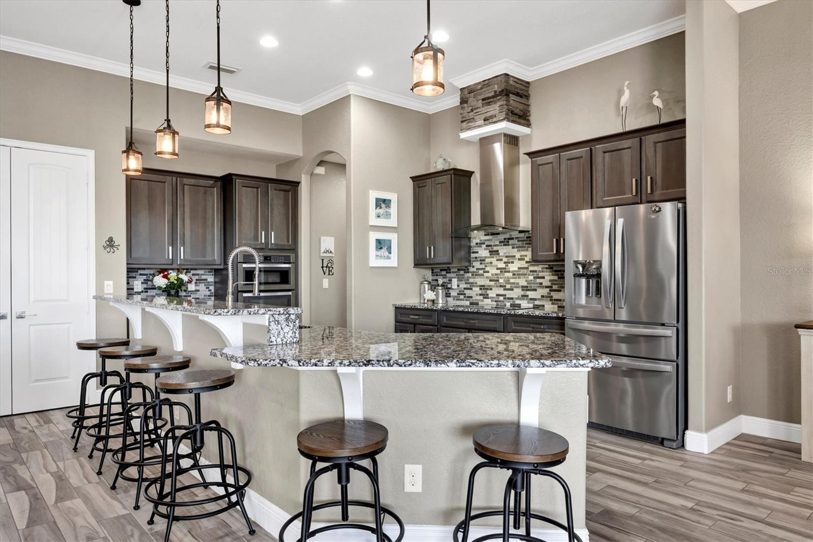 Image 23 of 81 For 10075 Kansas City Street