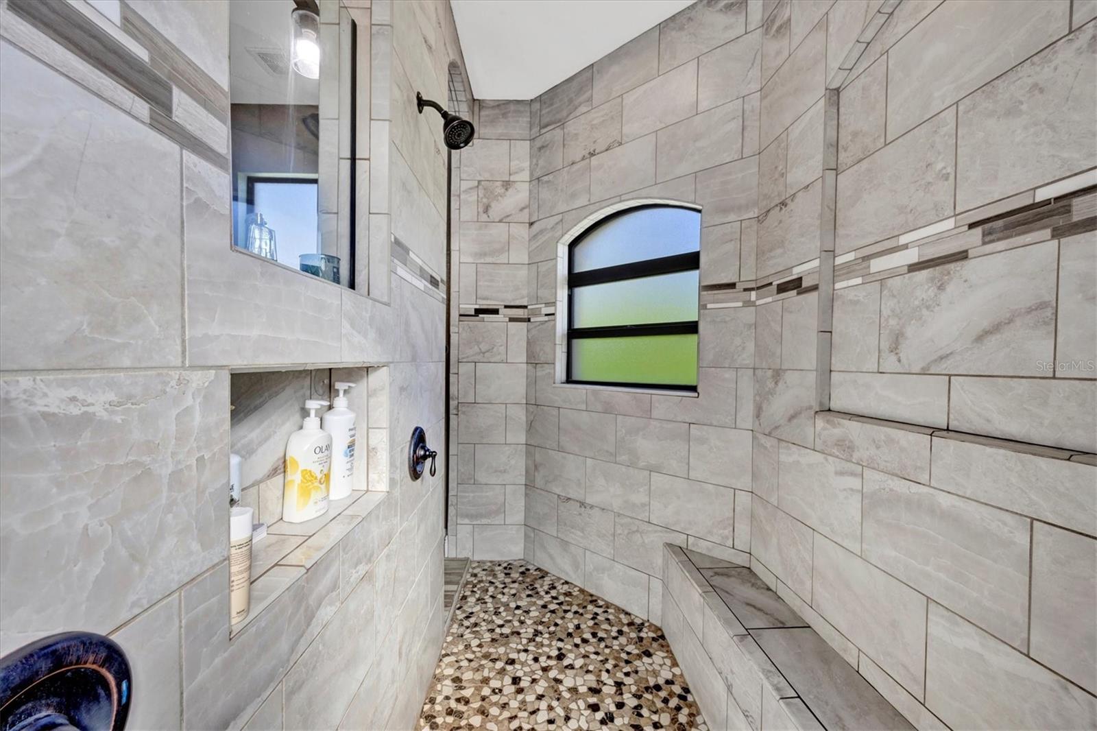 Image 36 of 81 For 10075 Kansas City Street