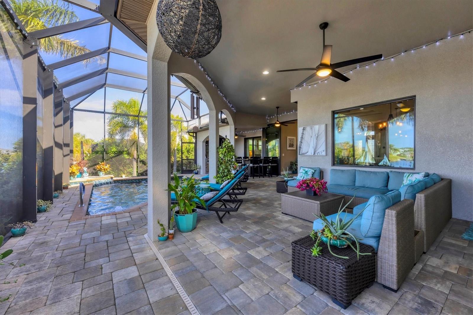 Image 40 of 81 For 10075 Kansas City Street