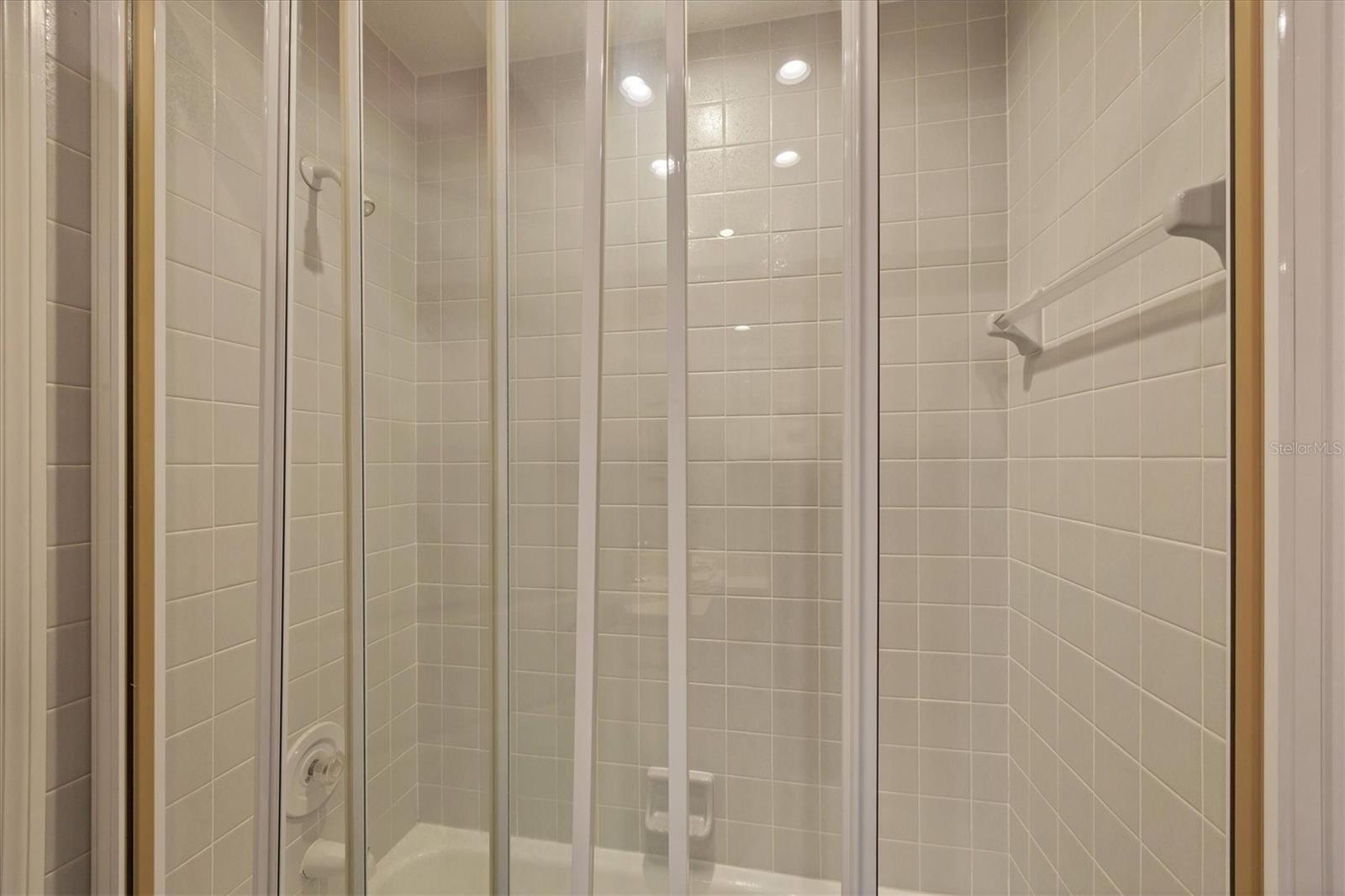 Image 21 of 66 For 823 Carnoustie Drive