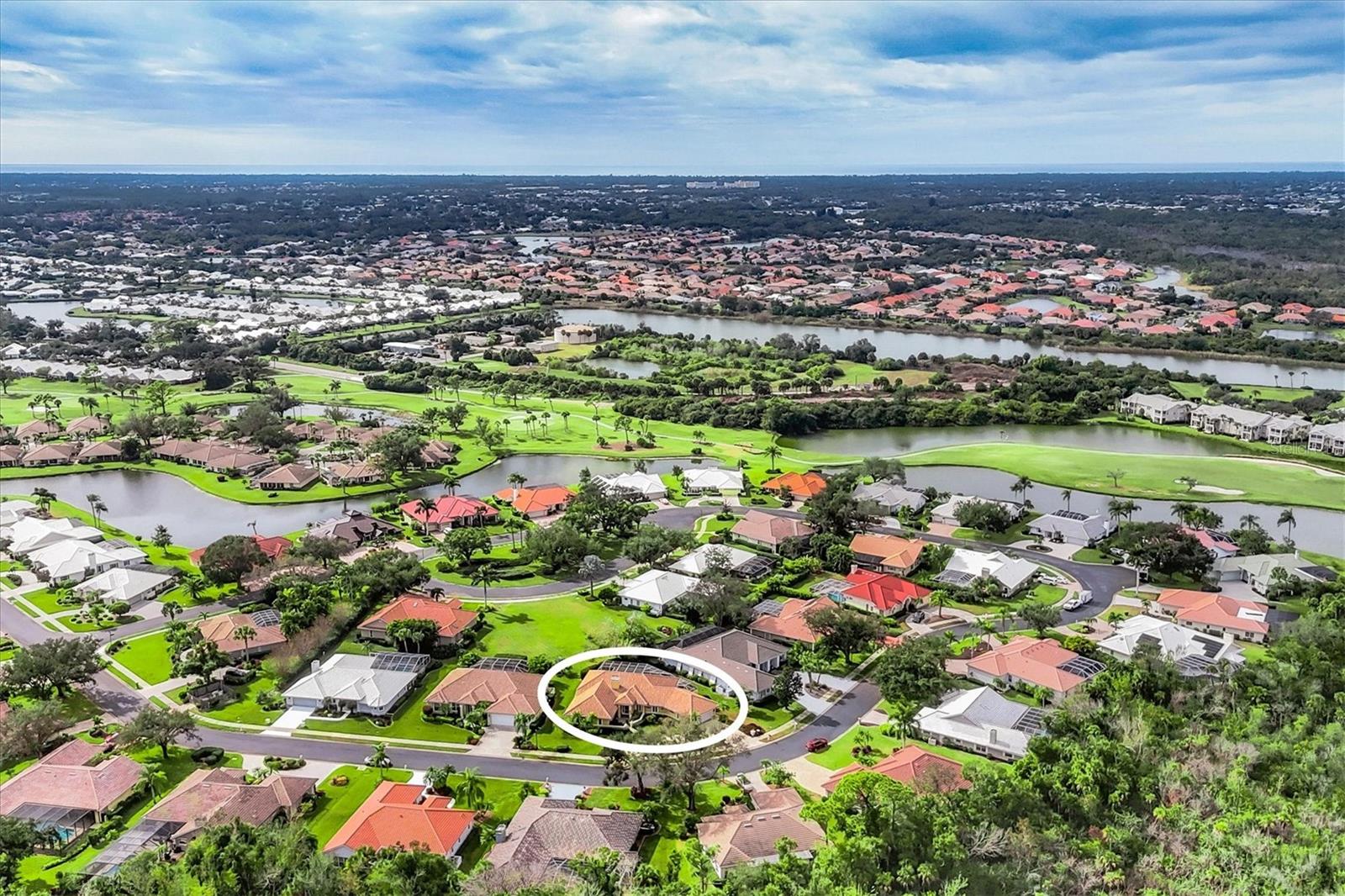 Image 34 of 66 For 823 Carnoustie Drive