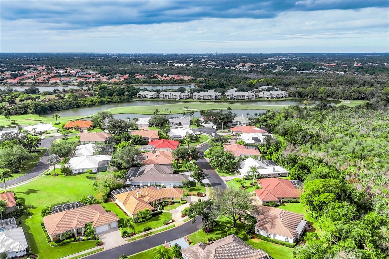 Image 35 of 66 For 823 Carnoustie Drive