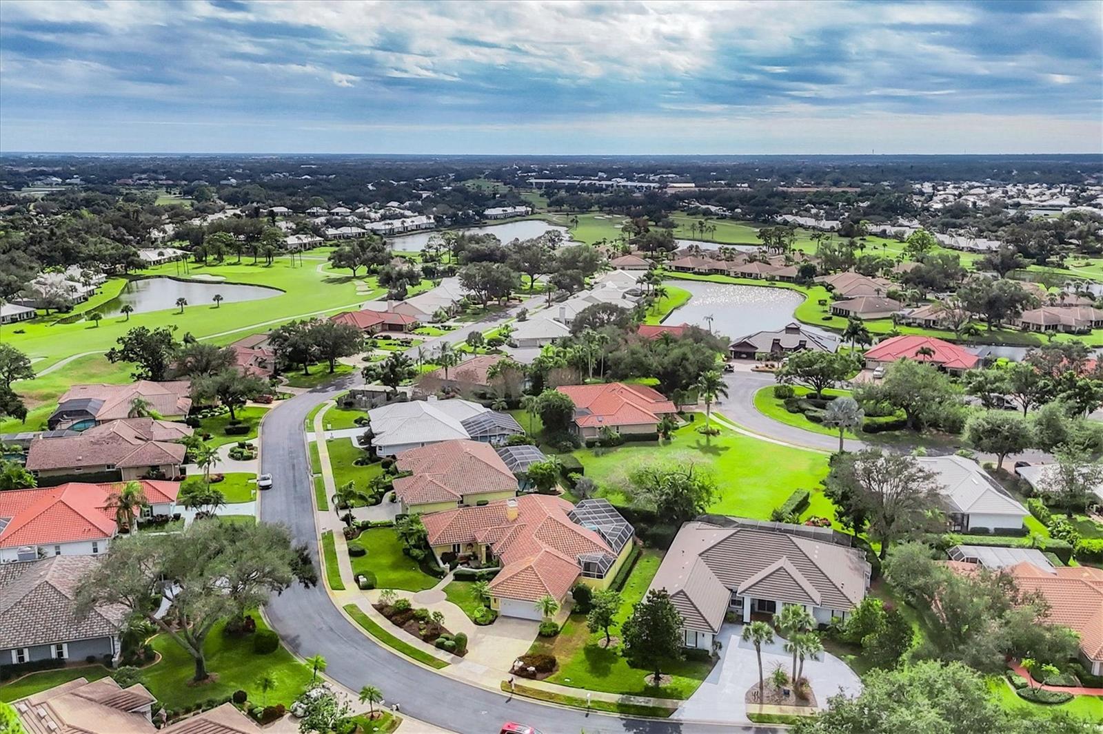 Image 36 of 66 For 823 Carnoustie Drive