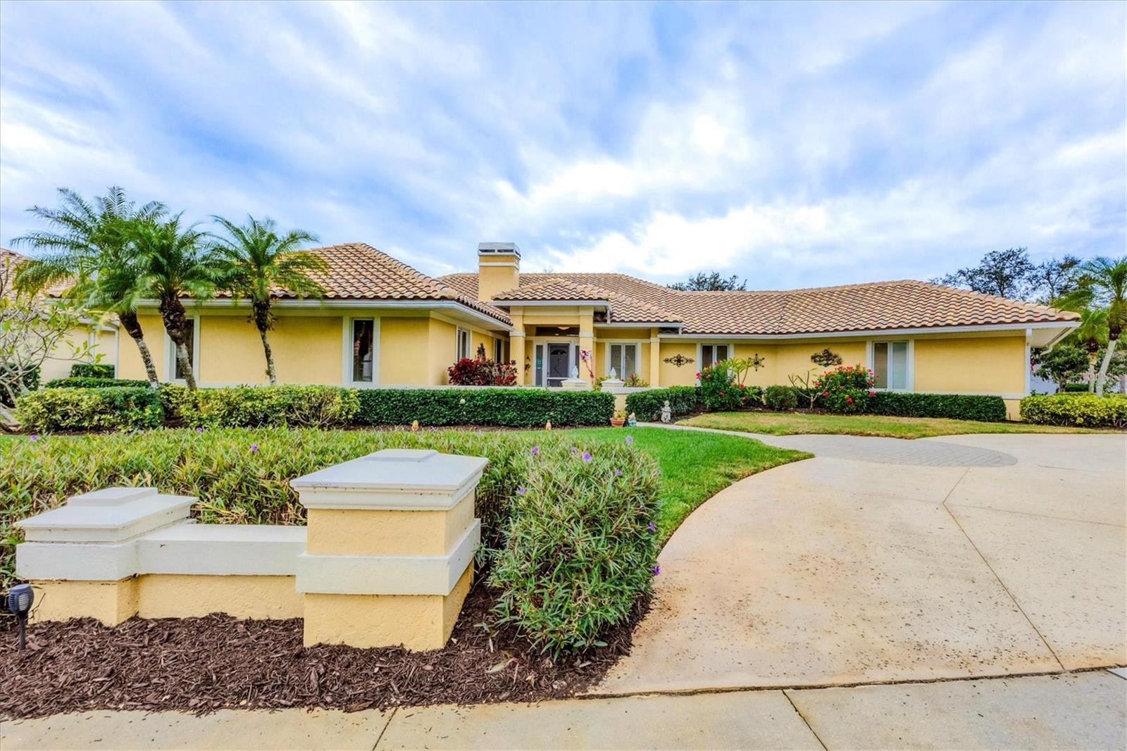 Image 39 of 66 For 823 Carnoustie Drive