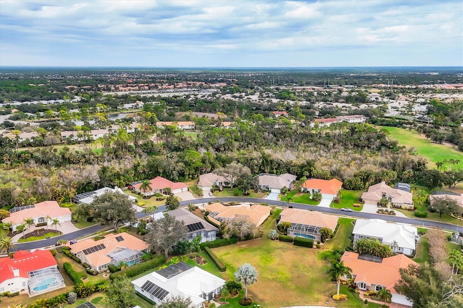 Image 46 of 66 For 823 Carnoustie Drive