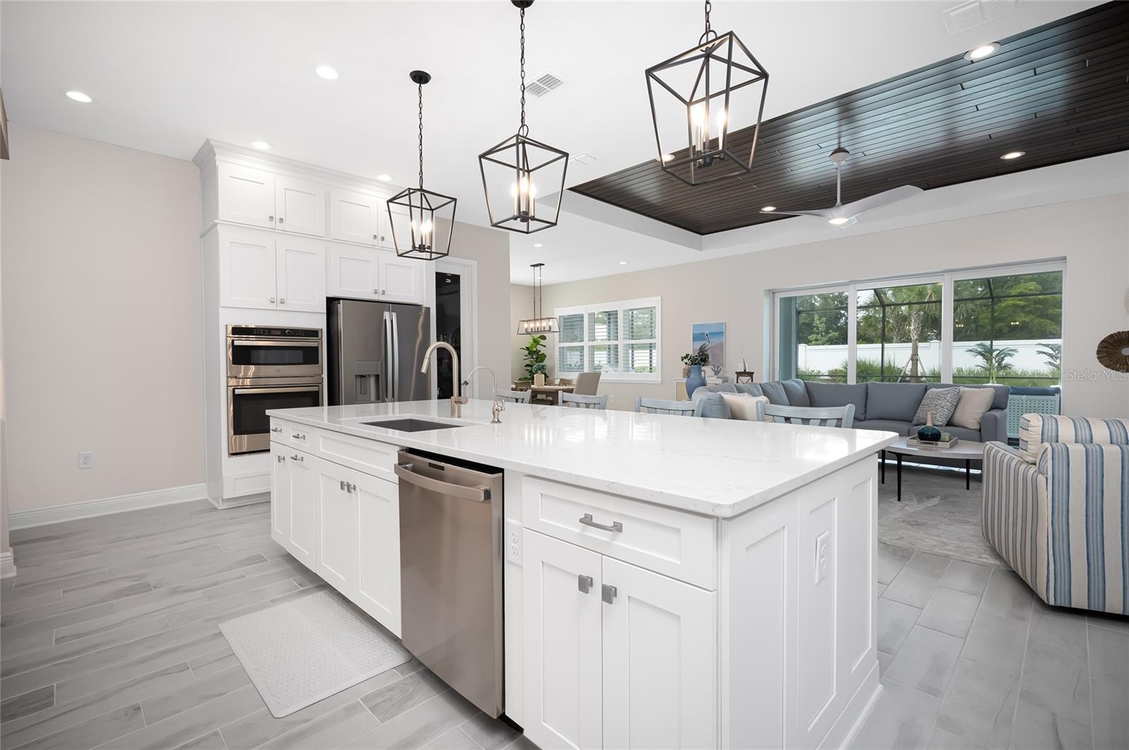 Image 14 of 57 For 12462 Vieste Court