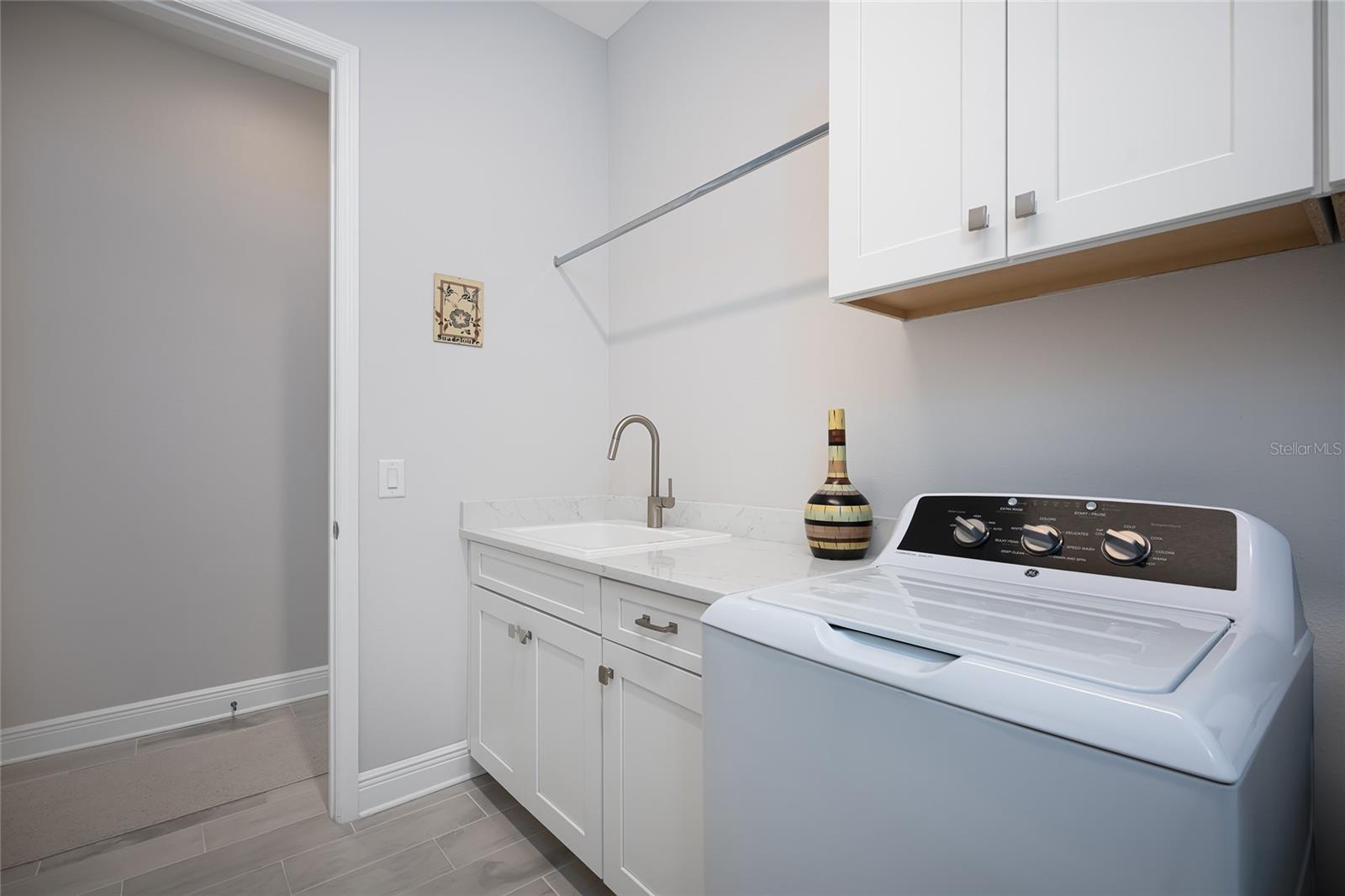 Image 36 of 57 For 12462 Vieste Court