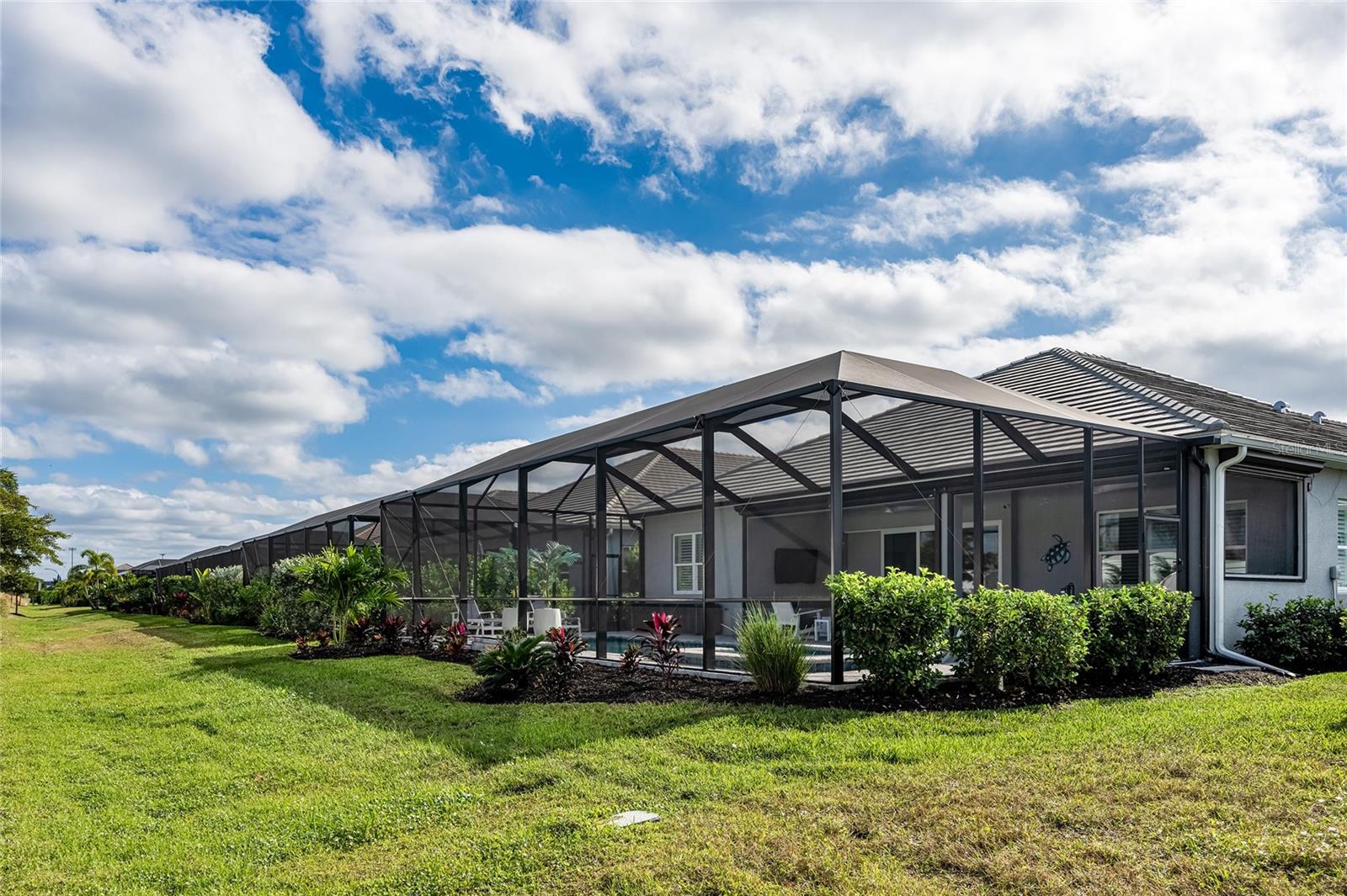 Image 38 of 57 For 12462 Vieste Court