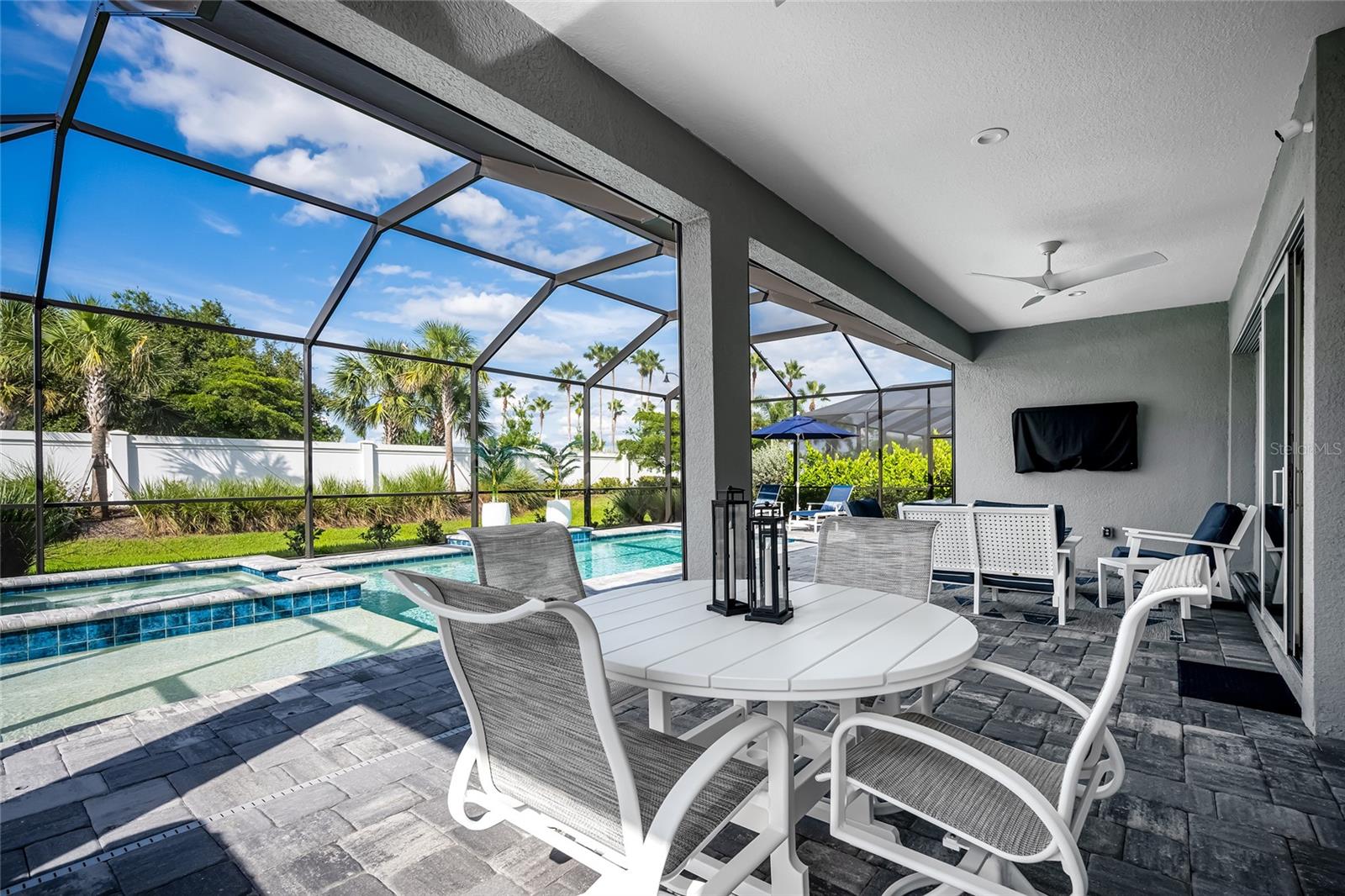 Image 9 of 57 For 12462 Vieste Court