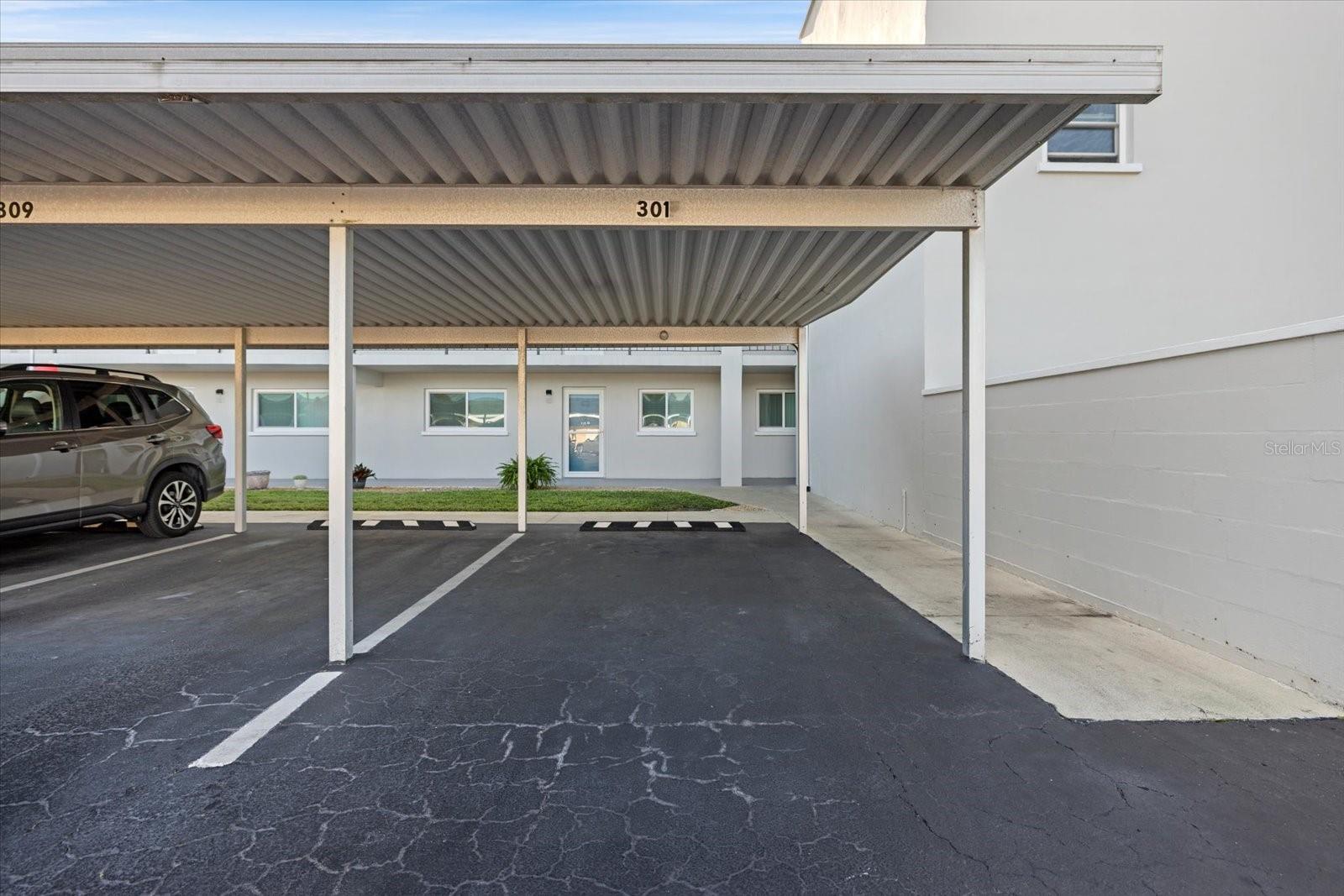 Image 25 of 39 For 649 Tamiami Trail S 301