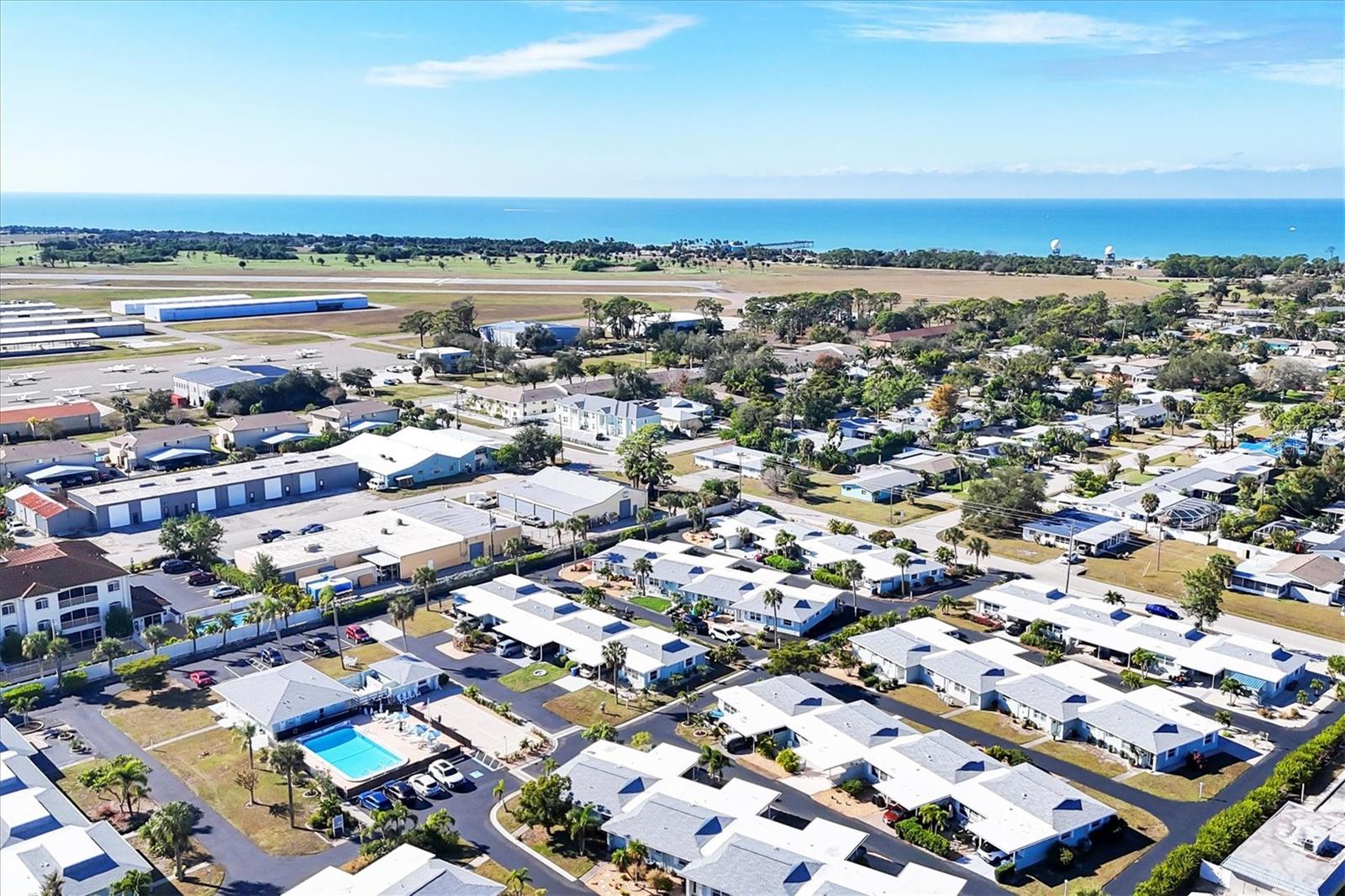 Image 51 of 52 For 1018 Beach Manor Circle 40