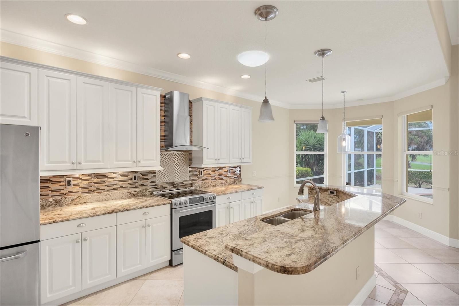 Image 28 of 100 For 730 Back Nine Drive