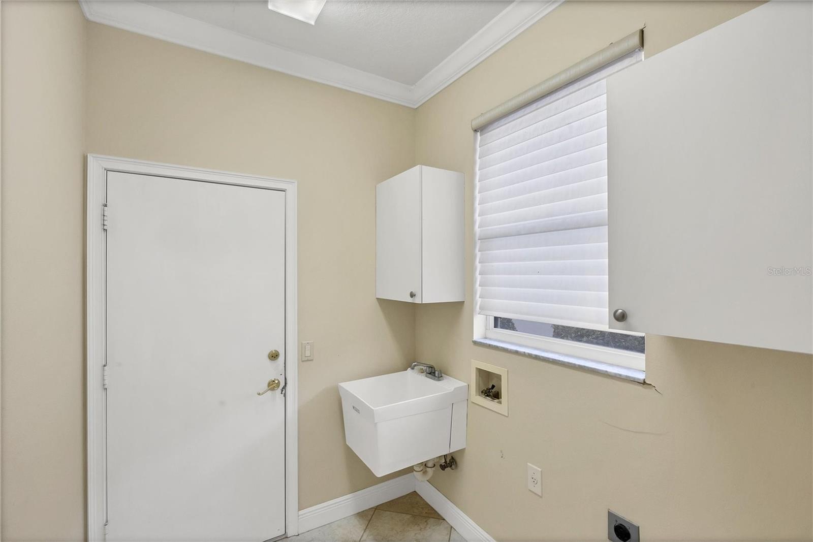 Image 39 of 100 For 730 Back Nine Drive