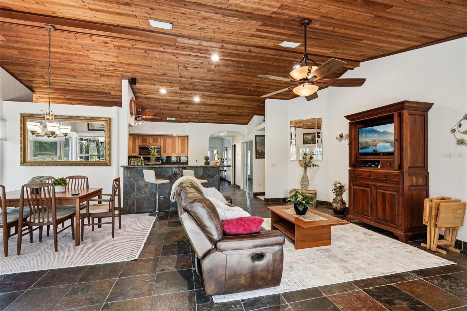 Image 21 of 78 For 600 Shetland