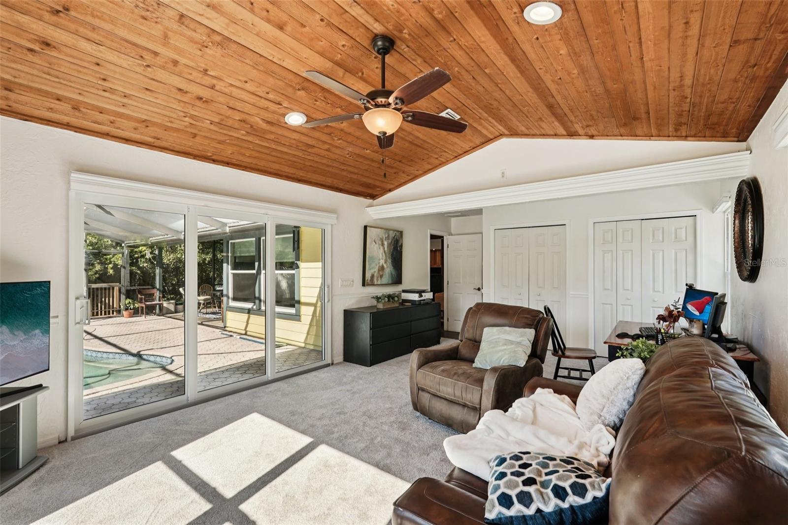 Image 26 of 78 For 600 Shetland