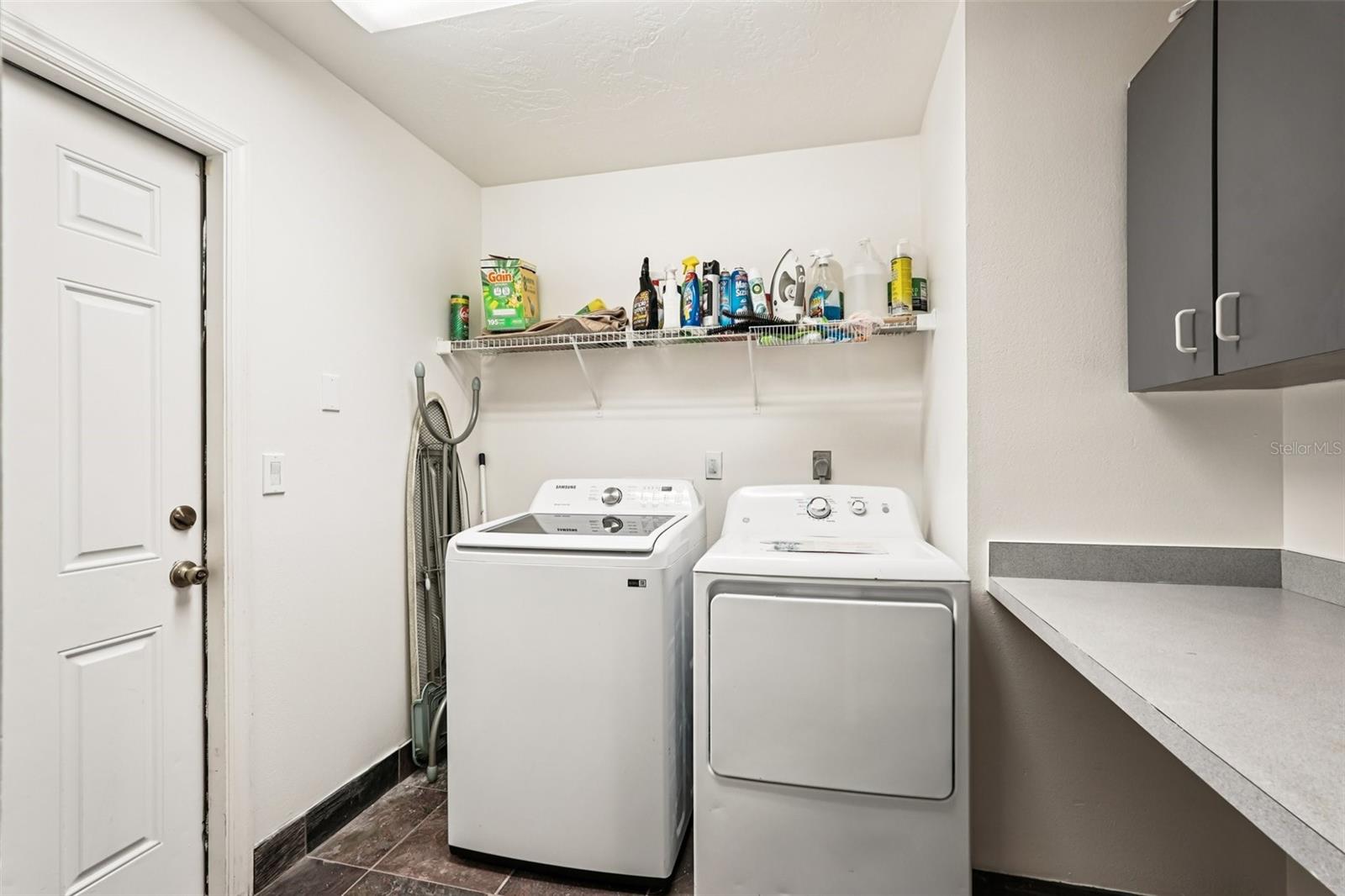 Image 45 of 78 For 600 Shetland