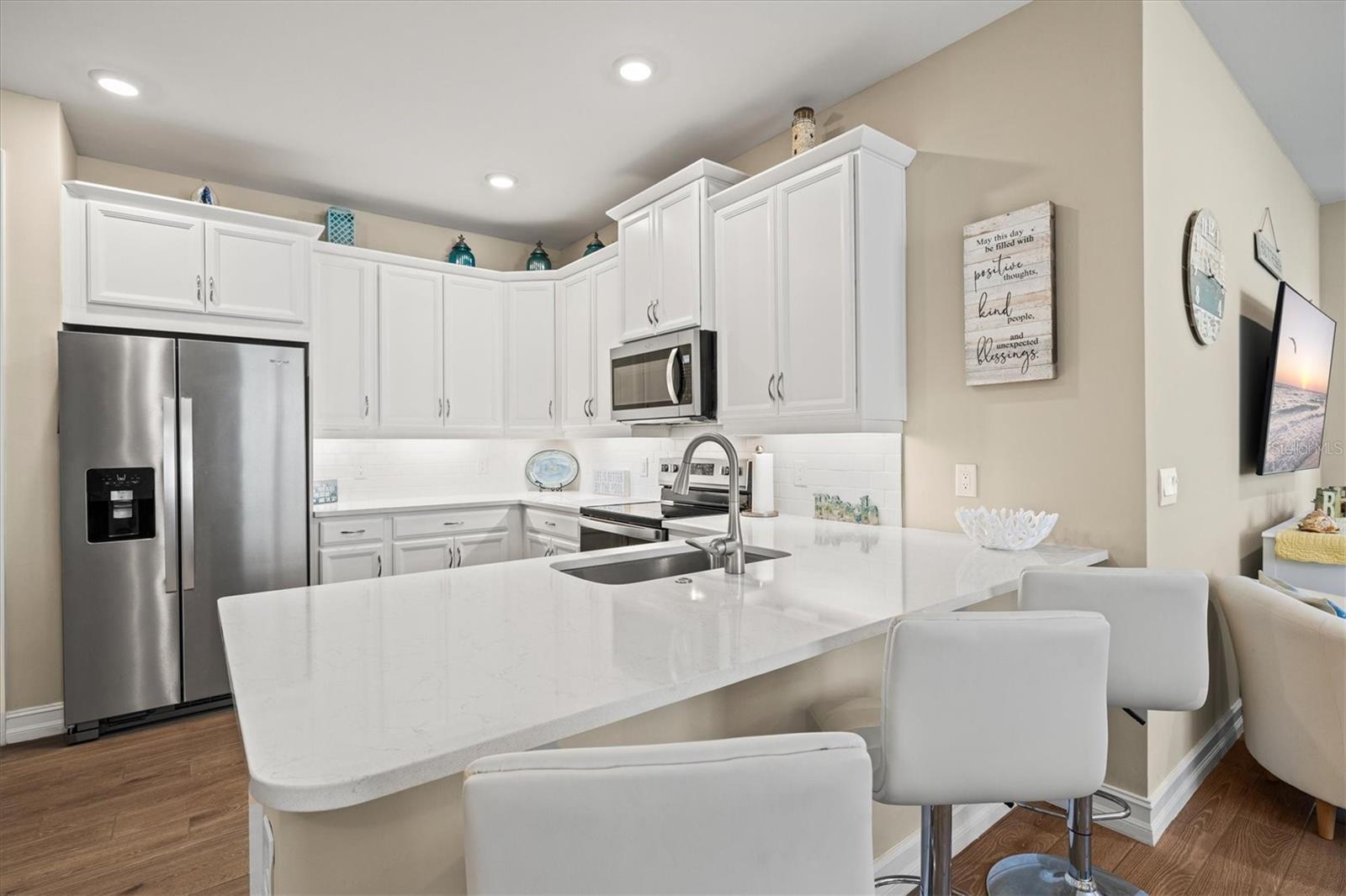 Image 16 of 74 For 208 Ibiza Loop